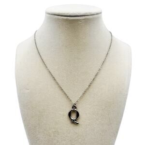 9.5" Letter "Q" Initial Charm Silver-Tone Chain Clasp Necklace Minimalist